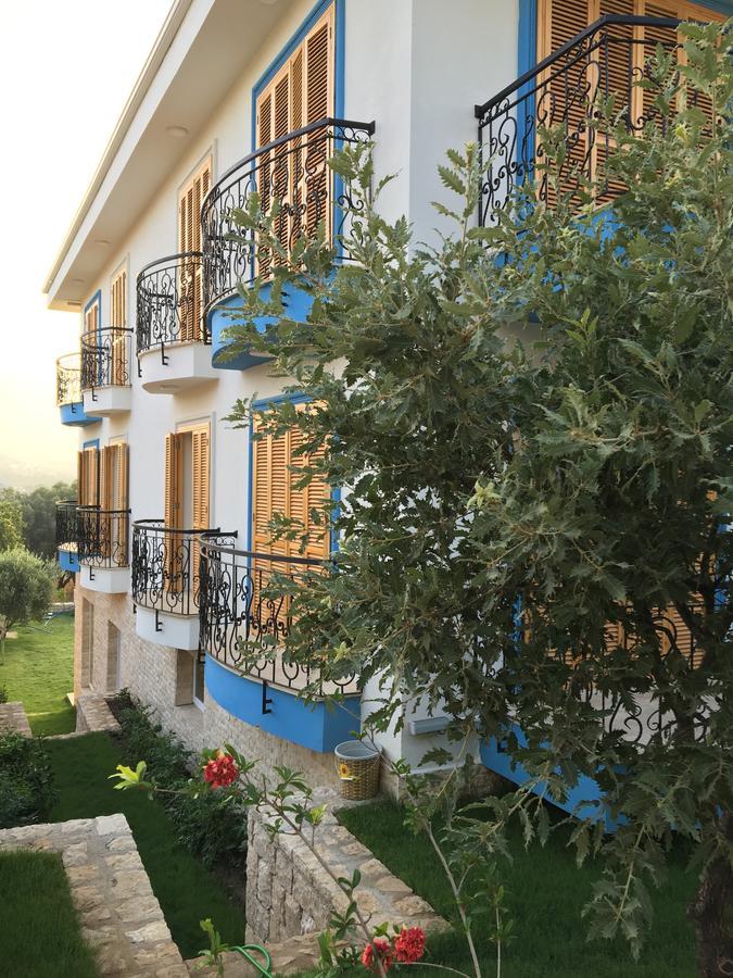 Clementin Suits Siğacık מראה חיצוני תמונה